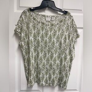 ✨Host Pick✨ Rachel Zoe Green Leaf Print Women's top sz L